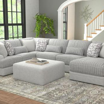 Catnapper Titan Moonstruck 3PC Extended Chaise Sectional - Right configuration
