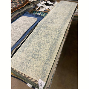 Ladesha Ivory/Slate Area Rug, Rug Size: Runner 2'6" x 16'