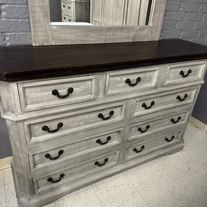 Lakewood Dresser 9 Drawer