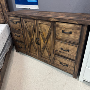 New York 9-Drawer Dresser in Barnwood