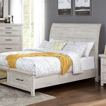 Shawnette Cal King Bed in Antique White